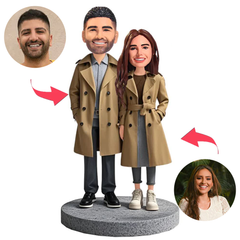 Paar in gelben Mänteln Kundenspezifische Bobbleheads