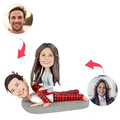 Dame reitet Mann humorvolles Paar Kundenspezifische Bobbleheads