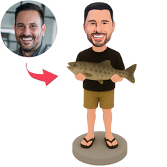 Mann in braunen Shorts mit Fisch Benutzerdefinierte Bobbleheads