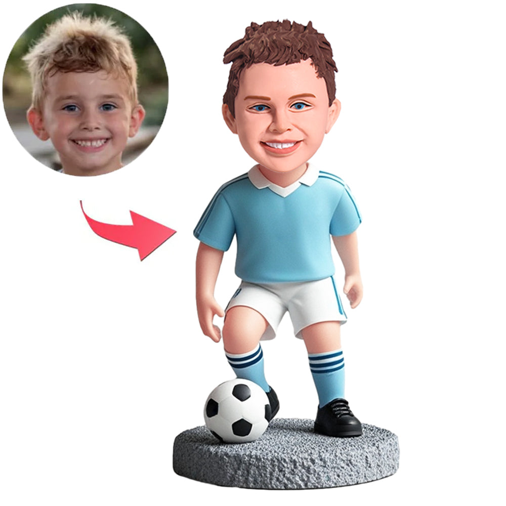 Kleiner Fußballjunge in blauem Hemd Benutzerdefinierte Bobbleheads