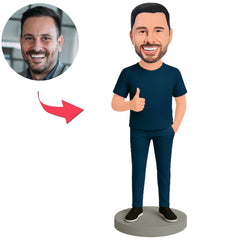 Mann in marineblauem Hemd mit Daumen hoch Benutzerdefinierte Bobbleheads