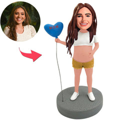 Mutter hält Liebesballons Kundenspezifische Bobbleheads addieren Text