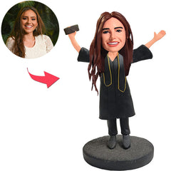 Kundenspezifische Bobbleheads des glücklichen Abschluss-Mädchens mit graviertem Text