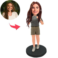 Lässige Glückliches Mädchen Kundenspezifische Bobbleheads mit eingraviertem Text