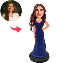 Lässige Frau im blauen Kleid Kundenspezifische Bobbleheads mit graviertem Text