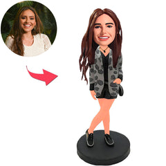 Sexy Frau mit nackten Beinen Benutzerdefinierte Bobbleheads mit eingraviertem Text