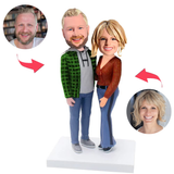 Lässiges glückliches Paar Kundenspezifische Bobbleheads addieren Text