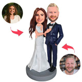 Frau in den Armen des Mannes benutzerdefinierte Bobblehead mit eingraviertem Text