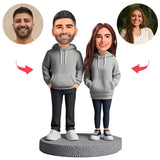 Paar trägt graue Paar Hoodies Kundenspezifische Bobbleheads