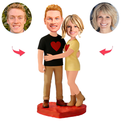 Paar mit herzförmigen Hemden Benutzerdefinierte Bobbleheads