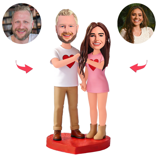 Verliebtes Paar trägt herzförmige Hemden Benutzerdefinierte Bobbleheads