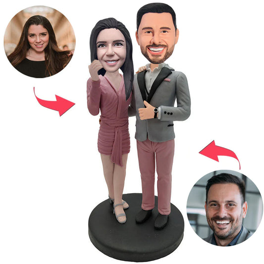Kundenspezifische Bobbleheads für Geschäftspaare mit graviertem Text
