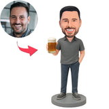 Mann hält Bier Benutzerdefinierte Bobbleheads