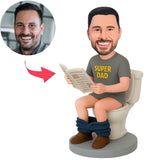 Super Papa liest Zeitung auf der Toilette sitzend Benutzerdefinierte Bobbleheads