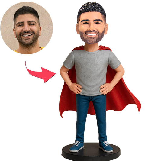Mann in grauem Hemd mit Umhang Benutzerdefinierte Bobbleheads