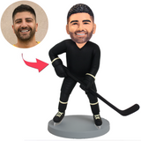 Männlicher Eishockeyspieler in schwarzem Trikot Benutzerdefinierte Bobbleheads
