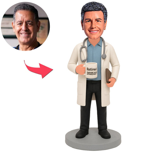 2025 pensionierter Arzt mit Tasse Benutzerdefinierte Bobbleheads