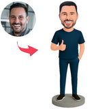 Mann in marineblauem Hemd mit Daumen hoch Benutzerdefinierte Bobbleheads