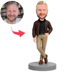 Attraktiver Mann in beigen Hosen Benutzerdefinierte Bobbleheads