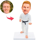 Taekwondo-Mann Kundenspezifische Bobbleheads addieren Text