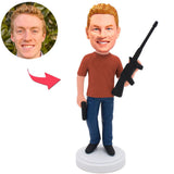 Mann mit zwei Waffen Kundenspezifische Bobbleheads addieren Text