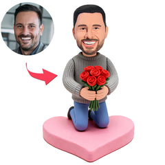 Mann kniet mit Blumen Benutzerdefinierte Bobbleheads