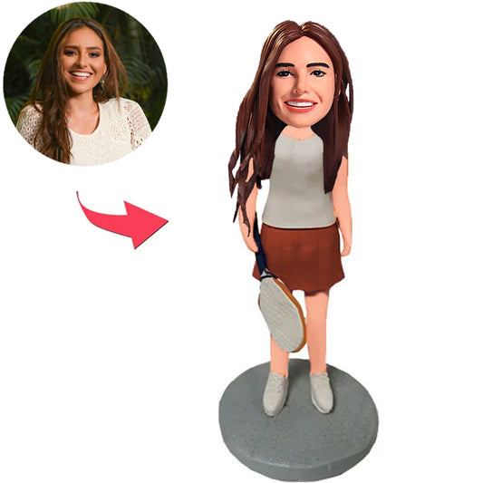 Frau mit Tennisschläger Kundenspezifische Bobbleheads addieren Text