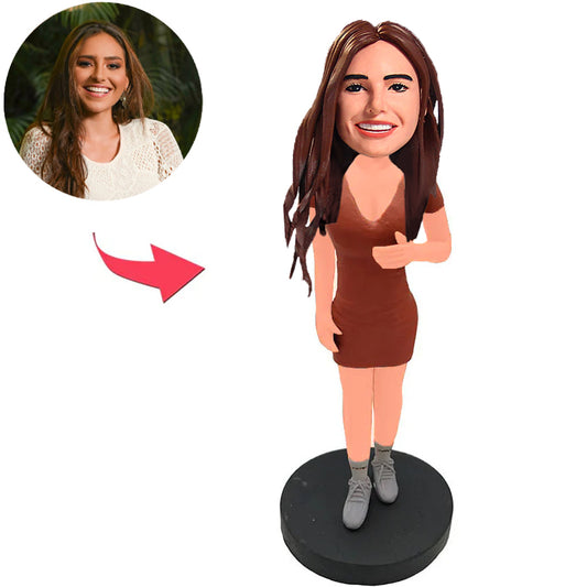 Rotes Kleid-schönes Mädchen-kundenspezifische Bobbleheads mit graviertem Text