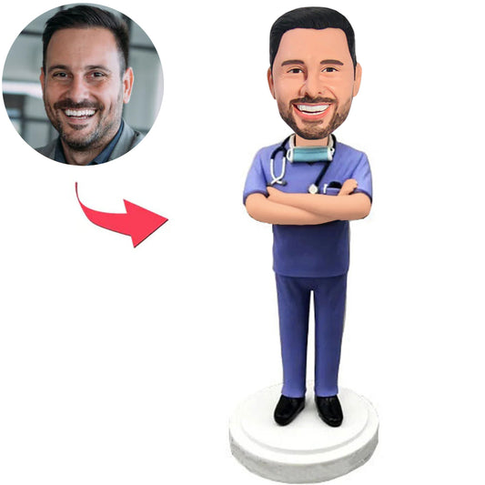 Arzt im Operationssaal Kundenspezifische Bobbleheads addieren Text