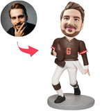 Platz 6 für den footballspieler Kundenspezifische Bobbleheads mit eingraviertem Text